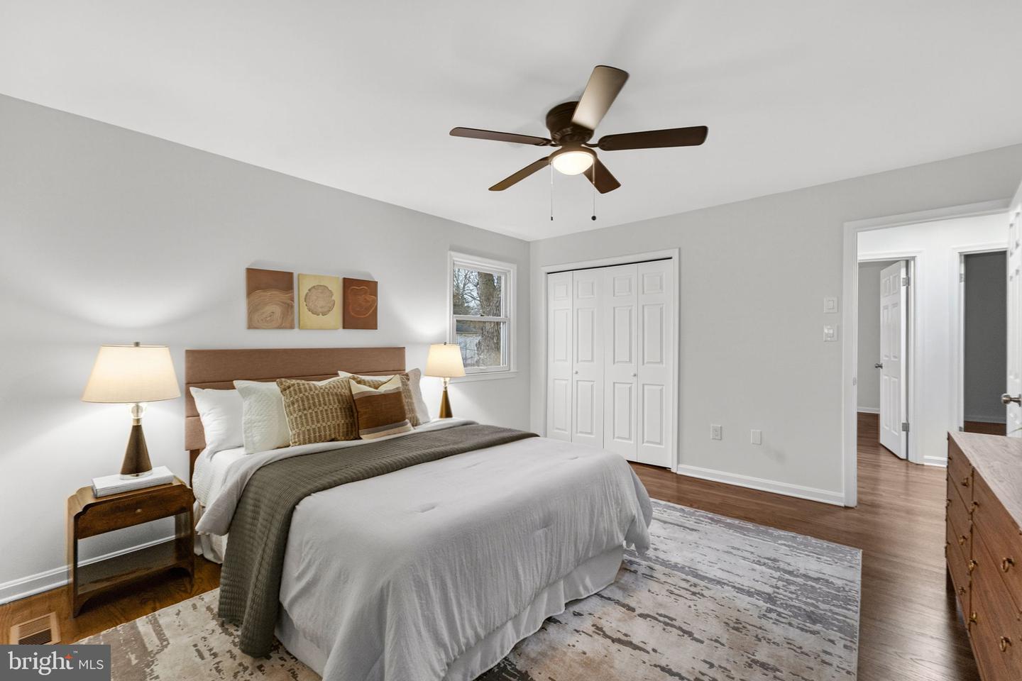 7113 PENGUIN PL, FALLS CHURCH, Virginia 22043, 4 Bedrooms Bedrooms, ,4 BathroomsBathrooms,Residential,For sale,7113 PENGUIN PL,VAFX2286438 MLS # VAFX2286438