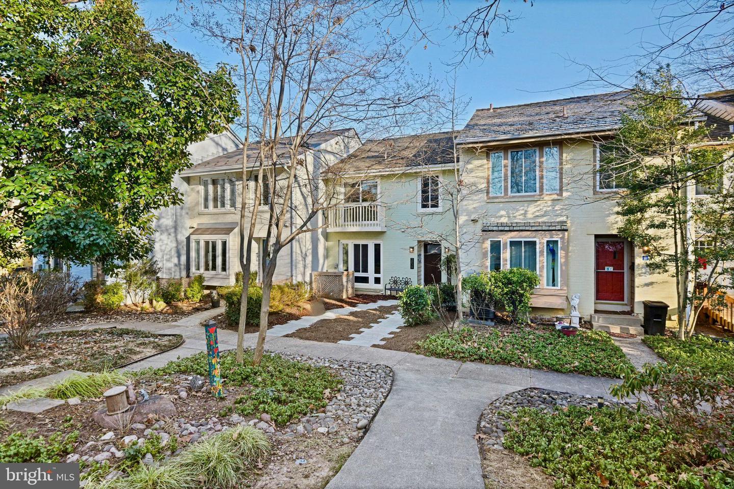 2029 CHADDS FORD, RESTON, Virginia 20191, 4 Bedrooms Bedrooms, 16 Rooms Rooms,3 BathroomsBathrooms,Residential,For sale,2029 CHADDS FORD,VAFX2286458 MLS # VAFX2286458 2029 CHADDS FORD, RESTON, Virginia 20191, 4 Bedrooms Bedrooms, 16 Rooms Rooms,3 BathroomsBathrooms,Residential,For sale,2029 CHADDS FORD,VAFX2286458 MLS # VAFX2286458