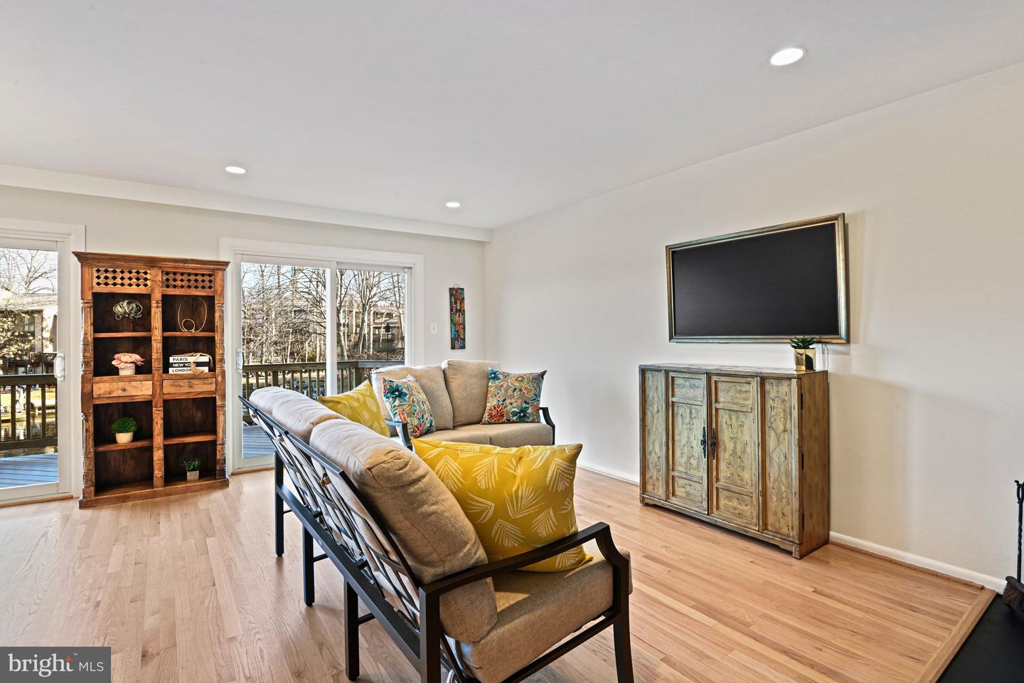 2029 CHADDS FORD, RESTON, Virginia 20191, 4 Bedrooms Bedrooms, 16 Rooms Rooms,3 BathroomsBathrooms,Residential,For sale,2029 CHADDS FORD,VAFX2286458 MLS # VAFX2286458 2029 CHADDS FORD, RESTON, Virginia 20191, 4 Bedrooms Bedrooms, 16 Rooms Rooms,3 BathroomsBathrooms,Residential,For sale,2029 CHADDS FORD,VAFX2286458 MLS # VAFX2286458