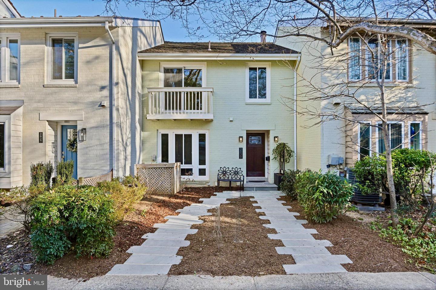 2029 CHADDS FORD, RESTON, Virginia 20191, 4 Bedrooms Bedrooms, 16 Rooms Rooms,3 BathroomsBathrooms,Residential,For sale,2029 CHADDS FORD,VAFX2286458 MLS # VAFX2286458 2029 CHADDS FORD, RESTON, Virginia 20191, 4 Bedrooms Bedrooms, 16 Rooms Rooms,3 BathroomsBathrooms,Residential,For sale,2029 CHADDS FORD,VAFX2286458 MLS # VAFX2286458