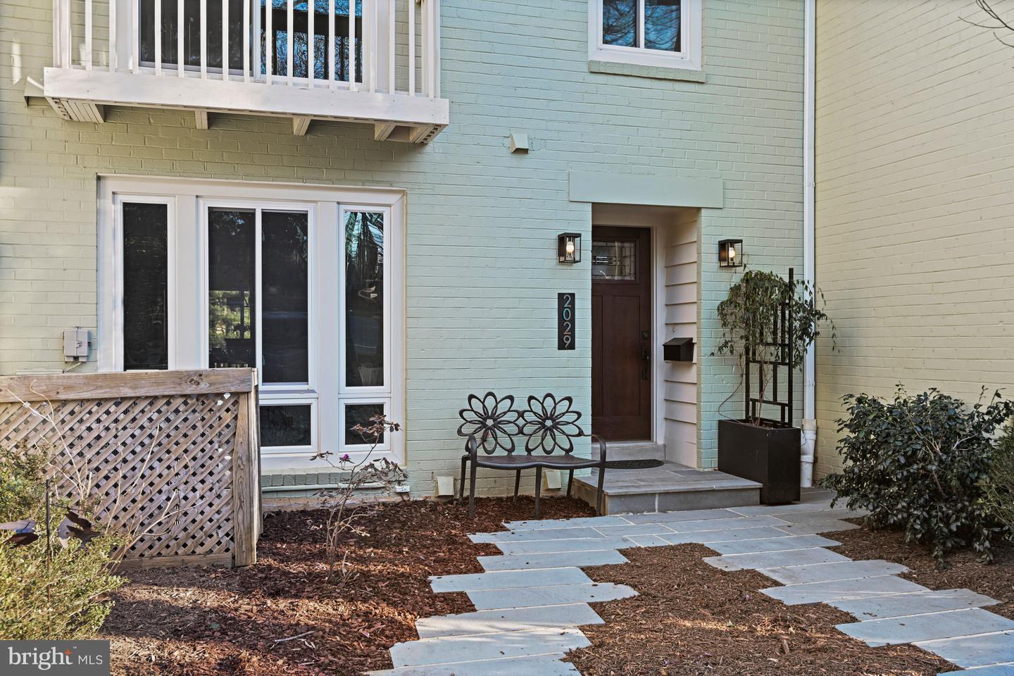 2029 CHADDS FORD, RESTON, Virginia 20191, 4 Bedrooms Bedrooms, 16 Rooms Rooms,3 BathroomsBathrooms,Residential,For sale,2029 CHADDS FORD,VAFX2286458 MLS # VAFX2286458 2029 CHADDS FORD, RESTON, Virginia 20191, 4 Bedrooms Bedrooms, 16 Rooms Rooms,3 BathroomsBathrooms,Residential,For sale,2029 CHADDS FORD,VAFX2286458 MLS # VAFX2286458