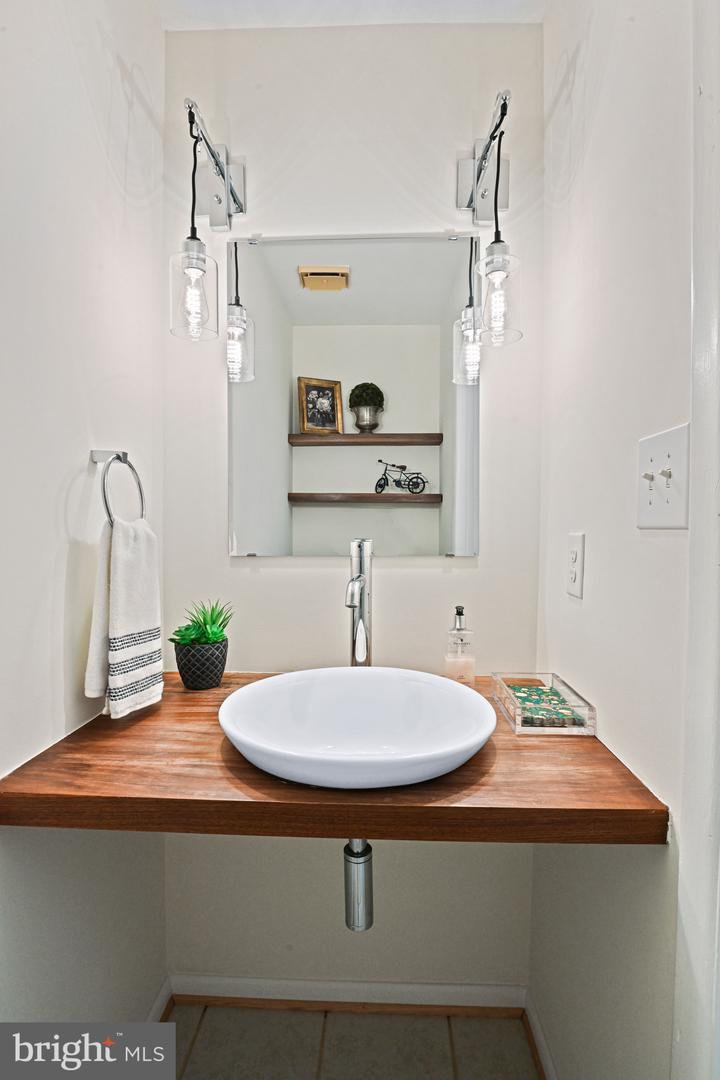 2029 CHADDS FORD, RESTON, Virginia 20191, 4 Bedrooms Bedrooms, 16 Rooms Rooms,3 BathroomsBathrooms,Residential,For sale,2029 CHADDS FORD,VAFX2286458 MLS # VAFX2286458 2029 CHADDS FORD, RESTON, Virginia 20191, 4 Bedrooms Bedrooms, 16 Rooms Rooms,3 BathroomsBathrooms,Residential,For sale,2029 CHADDS FORD,VAFX2286458 MLS # VAFX2286458