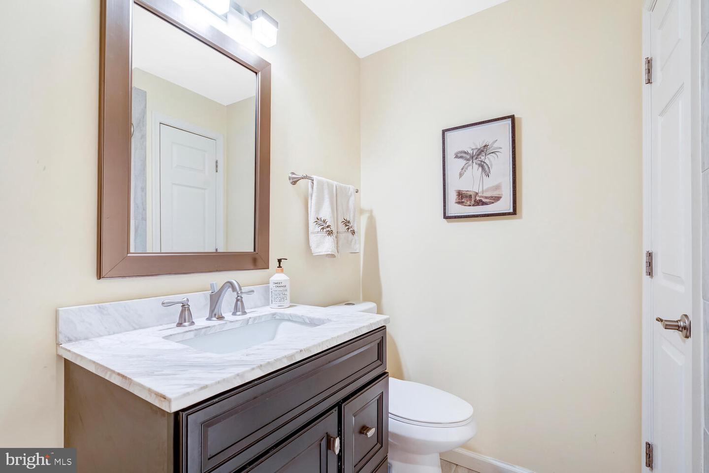 7101 NEW KENSINGTON CT, WARRENTON, Virginia 20187, 4 Bedrooms Bedrooms, ,3 BathroomsBathrooms,Residential,For sale,7101 NEW KENSINGTON CT,VAFQ2020170 MLS # VAFQ2020170