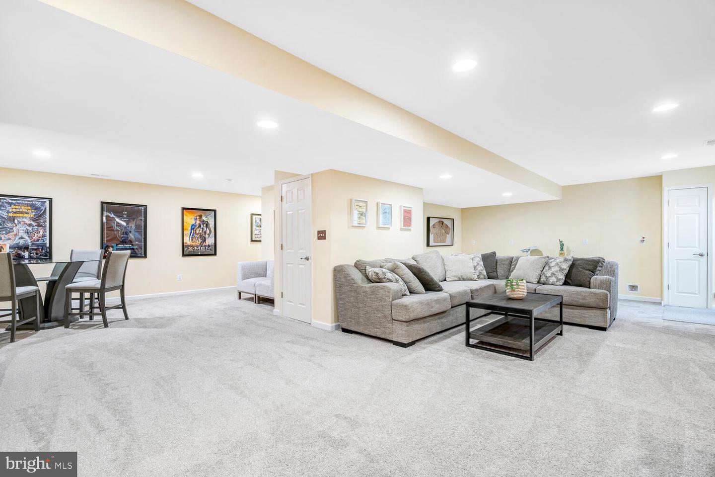 7101 NEW KENSINGTON CT, WARRENTON, Virginia 20187, 4 Bedrooms Bedrooms, ,3 BathroomsBathrooms,Residential,For sale,7101 NEW KENSINGTON CT,VAFQ2020170 MLS # VAFQ2020170