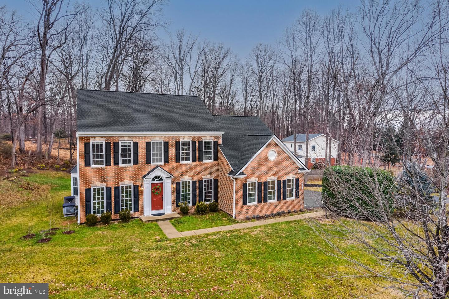 7101 NEW KENSINGTON CT, WARRENTON, Virginia 20187, 4 Bedrooms Bedrooms, ,3 BathroomsBathrooms,Residential,For sale,7101 NEW KENSINGTON CT,VAFQ2020170 MLS # VAFQ2020170