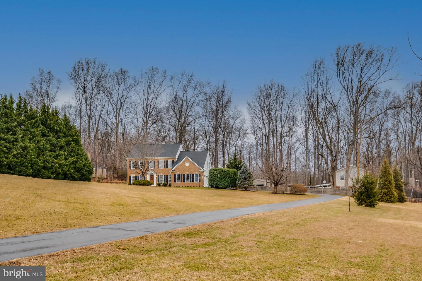 7101 NEW KENSINGTON CT, WARRENTON, Virginia 20187, 4 Bedrooms Bedrooms, ,3 BathroomsBathrooms,Residential,For sale,7101 NEW KENSINGTON CT,VAFQ2020170 MLS # VAFQ2020170