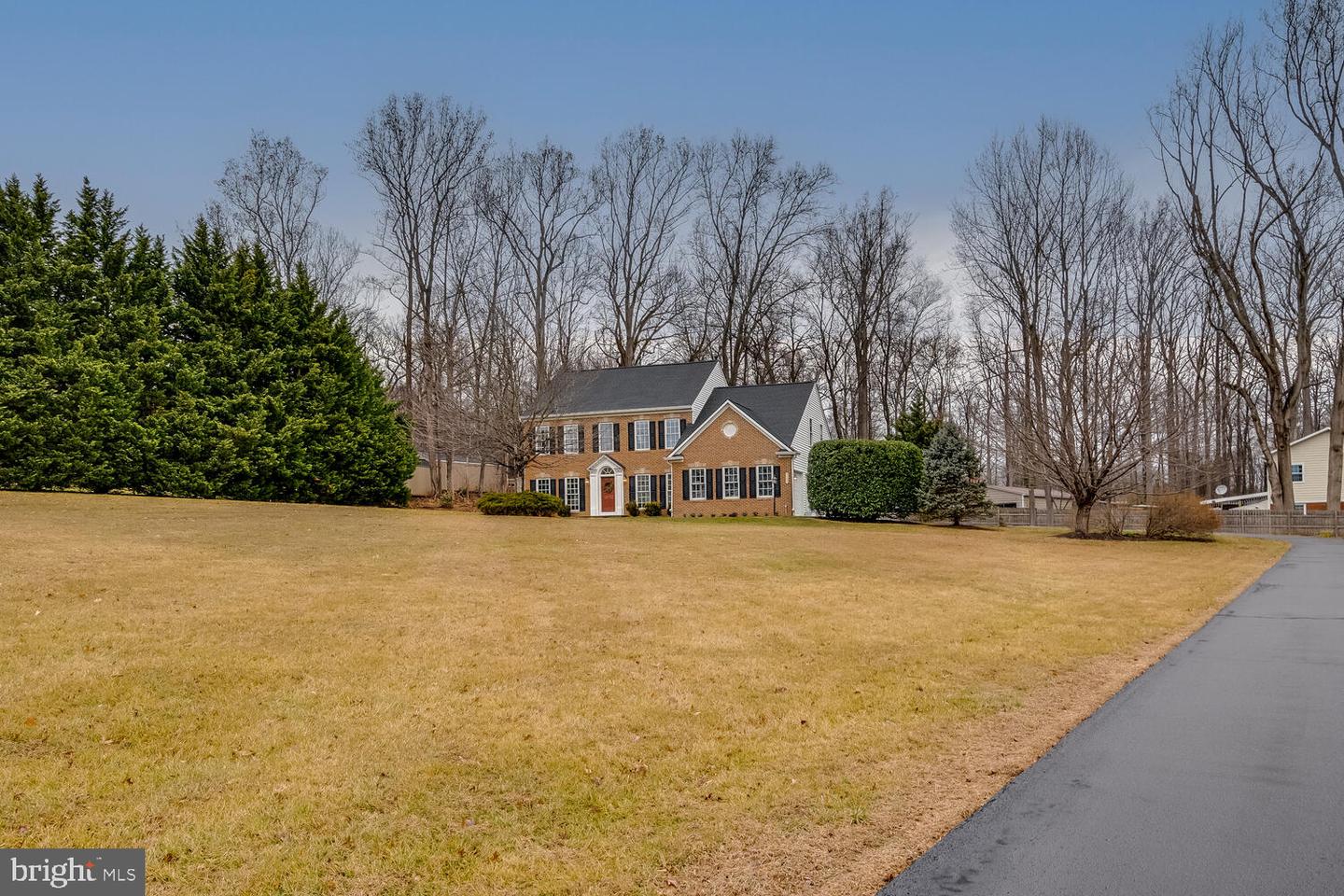 7101 NEW KENSINGTON CT, WARRENTON, Virginia 20187, 4 Bedrooms Bedrooms, ,3 BathroomsBathrooms,Residential,For sale,7101 NEW KENSINGTON CT,VAFQ2020170 MLS # VAFQ2020170