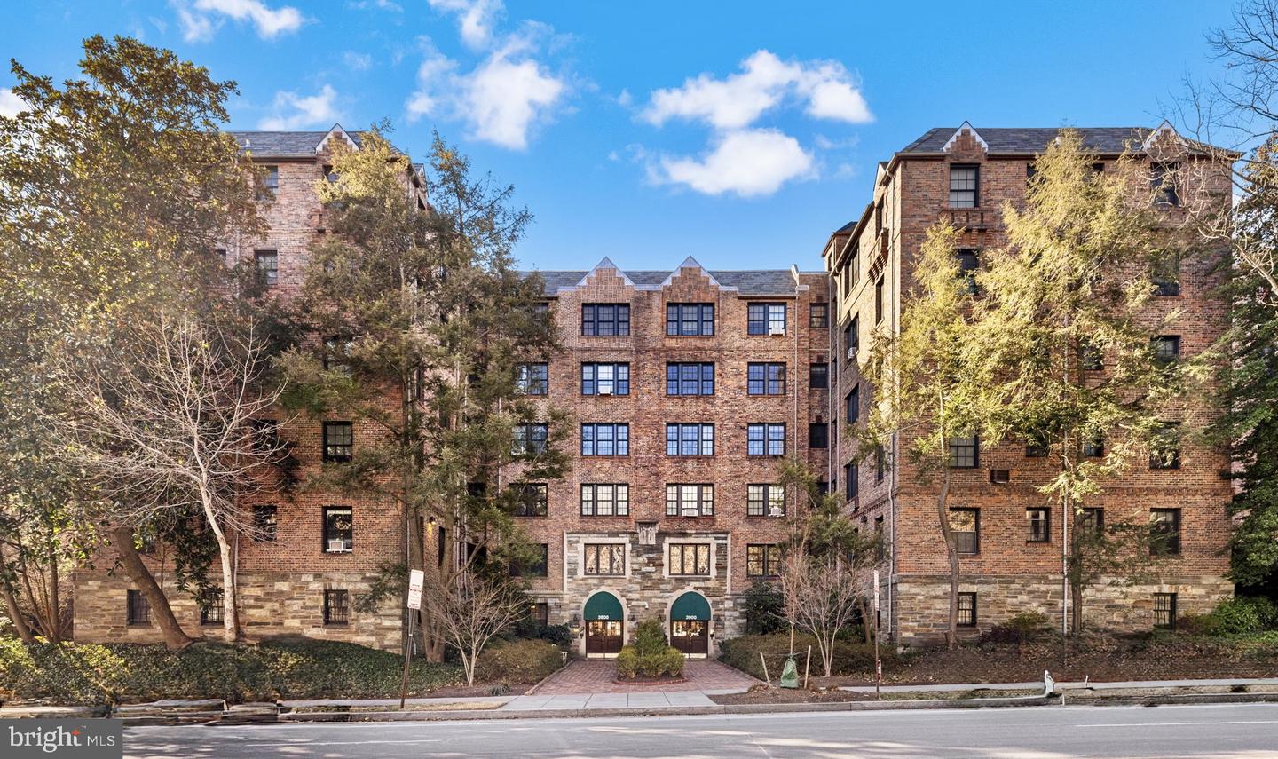 3900 CONNECTICUT AVE NW #202G, WASHINGTON, District Of Columbia 20008, 1 Bedroom Bedrooms, ,1 BathroomBathrooms,Residential,For sale,3900 CONNECTICUT AVE NW #202G,DCDC2242100 MLS # DCDC2242100 3900 CONNECTICUT AVE NW #202G, WASHINGTON, District Of Columbia 20008, 1 Bedroom Bedrooms, ,1 BathroomBathrooms,Residential,For sale,3900 CONNECTICUT AVE NW #202G,DCDC2242100 MLS # DCDC2242100