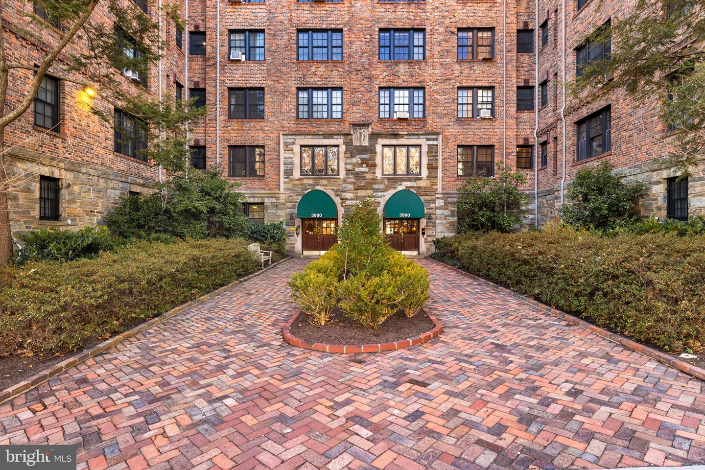 3900 CONNECTICUT AVE NW #202G, WASHINGTON, District Of Columbia 20008, 1 Bedroom Bedrooms, ,1 BathroomBathrooms,Residential,For sale,3900 CONNECTICUT AVE NW #202G,DCDC2242100 MLS # DCDC2242100 3900 CONNECTICUT AVE NW #202G, WASHINGTON, District Of Columbia 20008, 1 Bedroom Bedrooms, ,1 BathroomBathrooms,Residential,For sale,3900 CONNECTICUT AVE NW #202G,DCDC2242100 MLS # DCDC2242100