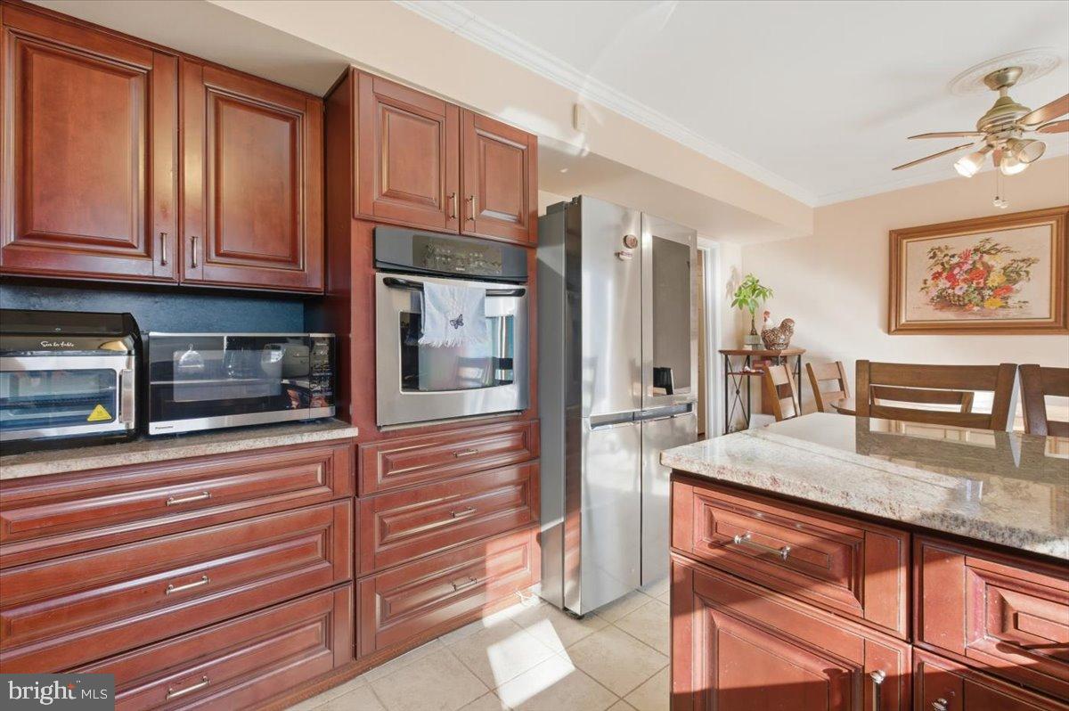 13315 PENNYPACKER LN, FAIRFAX, Virginia 22033, 4 Bedrooms Bedrooms, 13 Rooms Rooms,2 BathroomsBathrooms,Residential,For sale,13315 PENNYPACKER LN,VAFX2286486 MLS # VAFX2286486