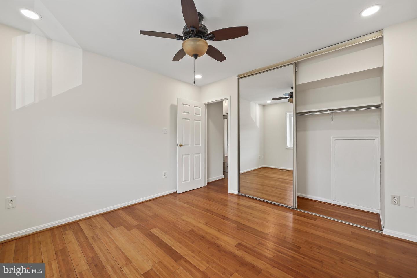 4599 LOGSDON DR #37, ANNANDALE, Virginia 22003, 3 Bedrooms Bedrooms, ,2 BathroomsBathrooms,Residential,For sale,4599 LOGSDON DR #37,VAFX2286502 MLS # VAFX2286502 4599 LOGSDON DR #37, ANNANDALE, Virginia 22003, 3 Bedrooms Bedrooms, ,2 BathroomsBathrooms,Residential,For sale,4599 LOGSDON DR #37,VAFX2286502 MLS # VAFX2286502