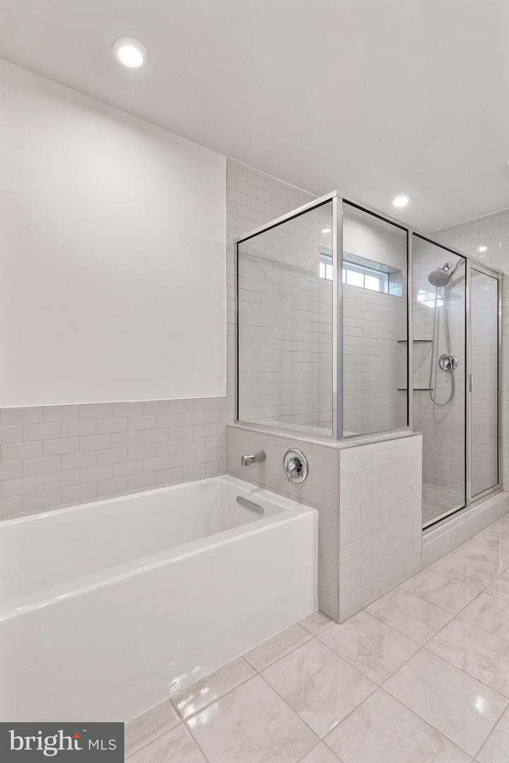 1527 MEADOWLARK GLEN RD, DUMFRIES, Virginia 22026, 4 Bedrooms Bedrooms, ,3 BathroomsBathrooms,Residential,For sale,1527 MEADOWLARK GLEN RD,VAPW2110832 MLS # VAPW2110832