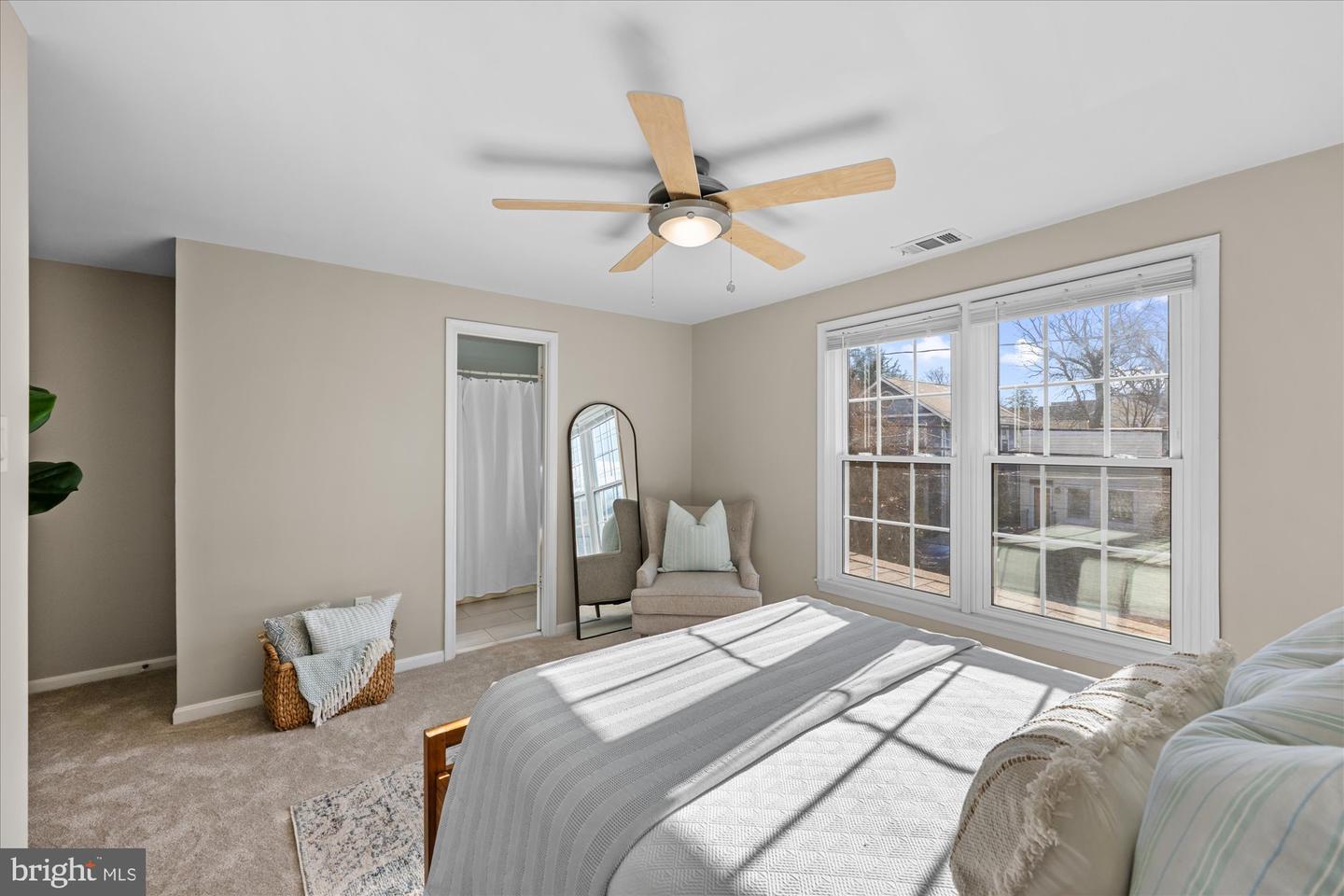 322 HUME AVE, ALEXANDRIA, Virginia 22301, 3 Bedrooms Bedrooms, ,3 BathroomsBathrooms,Residential,For sale,322 HUME AVE,VAAX2053320 MLS # VAAX2053320 322 HUME AVE, ALEXANDRIA, Virginia 22301, 3 Bedrooms Bedrooms, ,3 BathroomsBathrooms,Residential,For sale,322 HUME AVE,VAAX2053320 MLS # VAAX2053320