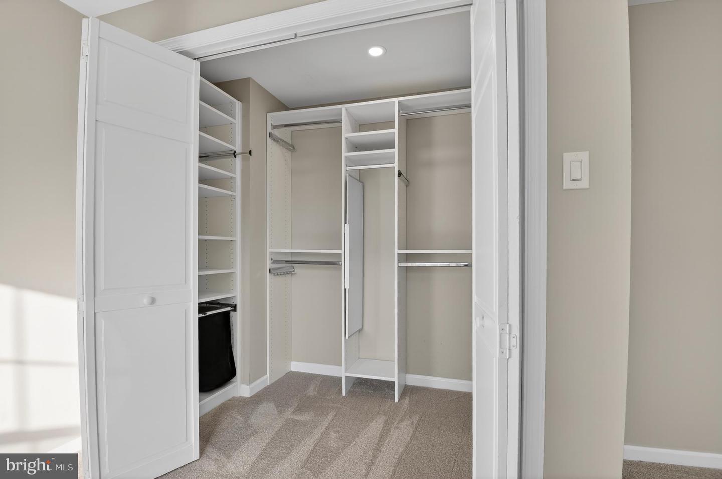 322 HUME AVE, ALEXANDRIA, Virginia 22301, 3 Bedrooms Bedrooms, ,3 BathroomsBathrooms,Residential,For sale,322 HUME AVE,VAAX2053320 MLS # VAAX2053320 322 HUME AVE, ALEXANDRIA, Virginia 22301, 3 Bedrooms Bedrooms, ,3 BathroomsBathrooms,Residential,For sale,322 HUME AVE,VAAX2053320 MLS # VAAX2053320