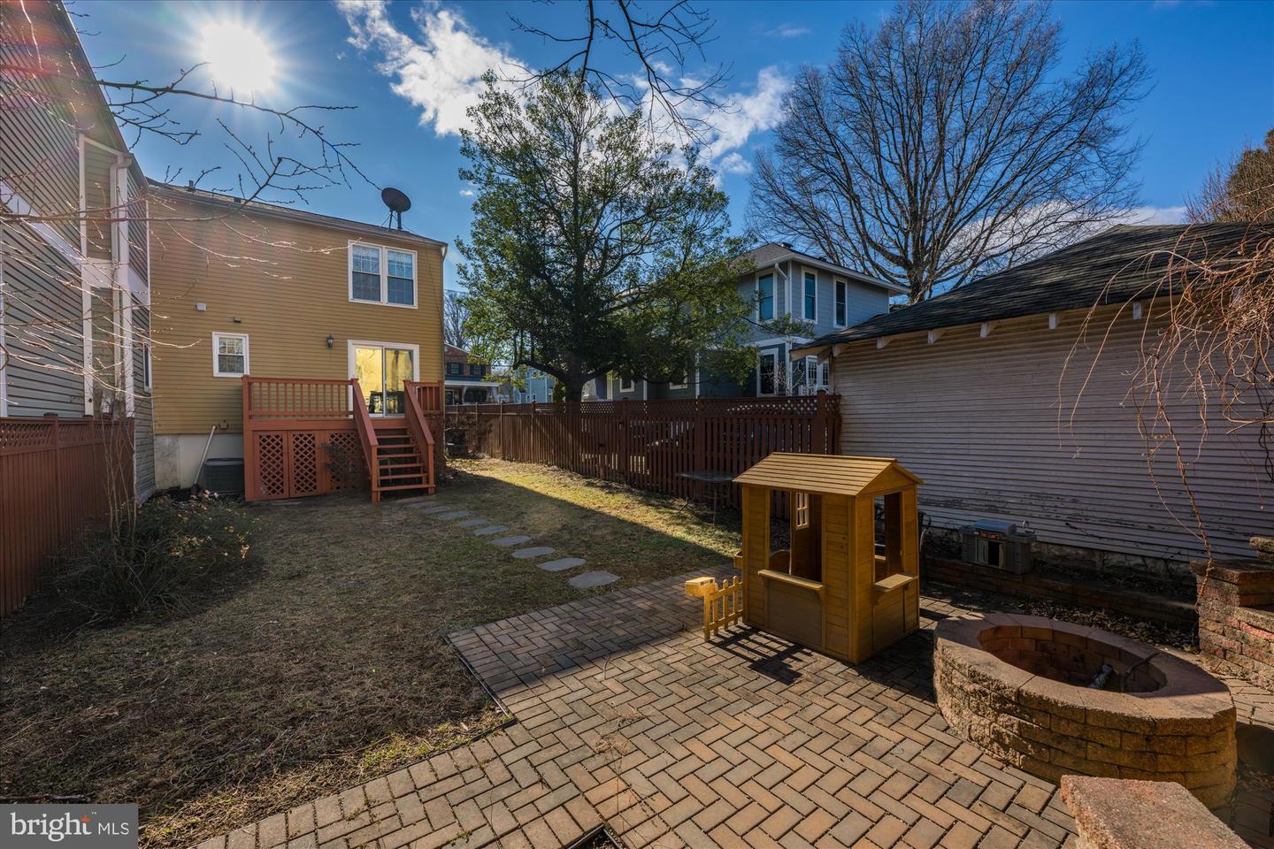 322 HUME AVE, ALEXANDRIA, Virginia 22301, 3 Bedrooms Bedrooms, ,3 BathroomsBathrooms,Residential,For sale,322 HUME AVE,VAAX2053320 MLS # VAAX2053320 322 HUME AVE, ALEXANDRIA, Virginia 22301, 3 Bedrooms Bedrooms, ,3 BathroomsBathrooms,Residential,For sale,322 HUME AVE,VAAX2053320 MLS # VAAX2053320
