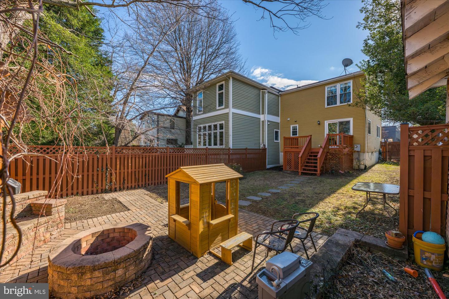 322 HUME AVE, ALEXANDRIA, Virginia 22301, 3 Bedrooms Bedrooms, ,3 BathroomsBathrooms,Residential,For sale,322 HUME AVE,VAAX2053320 MLS # VAAX2053320 322 HUME AVE, ALEXANDRIA, Virginia 22301, 3 Bedrooms Bedrooms, ,3 BathroomsBathrooms,Residential,For sale,322 HUME AVE,VAAX2053320 MLS # VAAX2053320