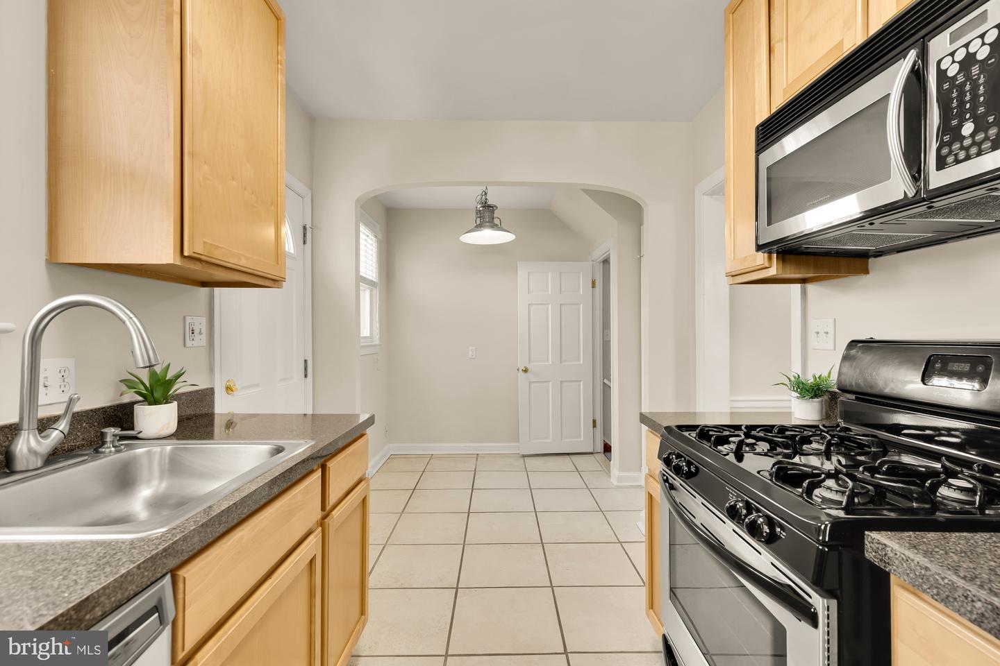 3805 17TH ST NE, WASHINGTON, District Of Columbia 20018, 3 Bedrooms Bedrooms, ,3 BathroomsBathrooms,Residential,For sale,3805 17TH ST NE,DCDC2242138 MLS # DCDC2242138