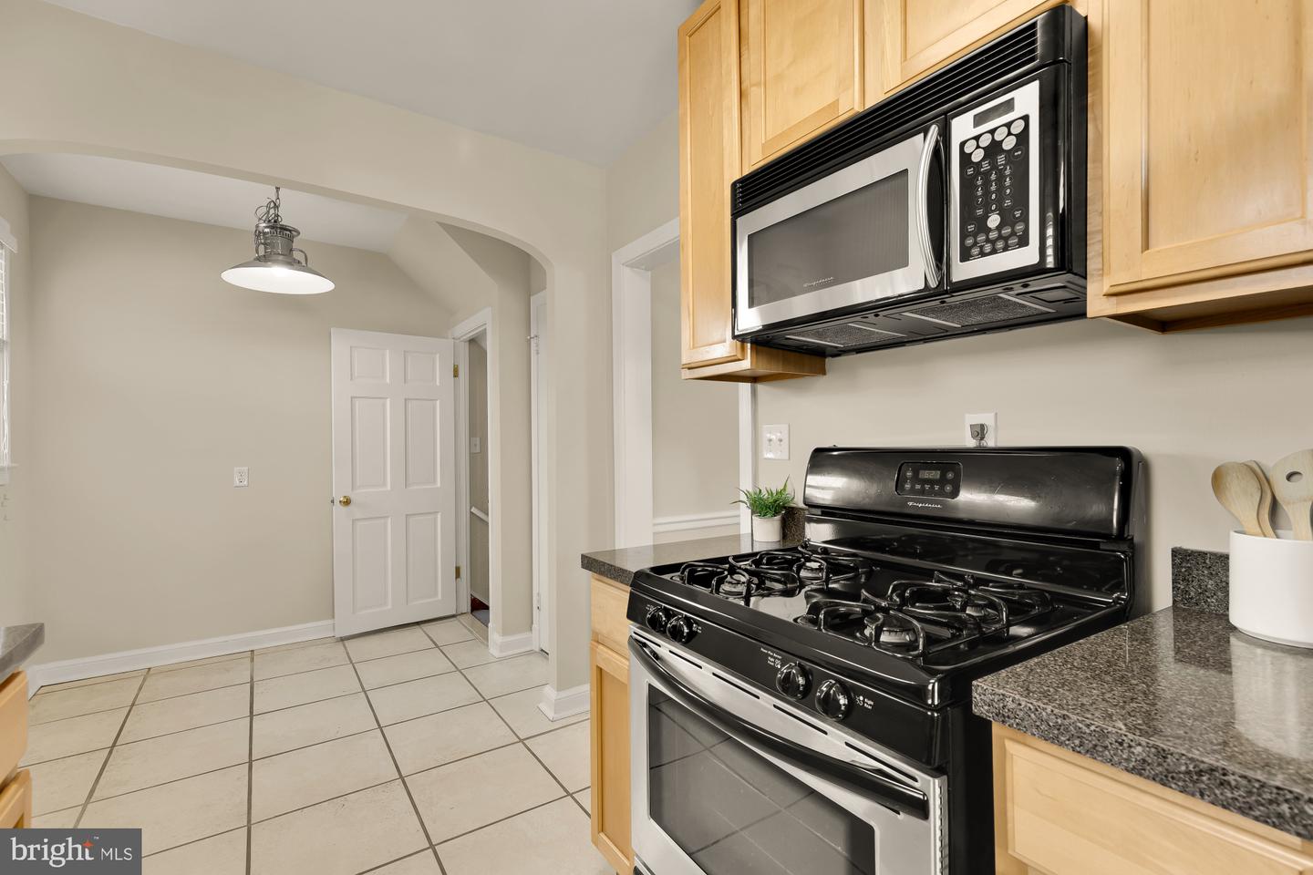 3805 17TH ST NE, WASHINGTON, District Of Columbia 20018, 3 Bedrooms Bedrooms, ,3 BathroomsBathrooms,Residential,For sale,3805 17TH ST NE,DCDC2242138 MLS # DCDC2242138