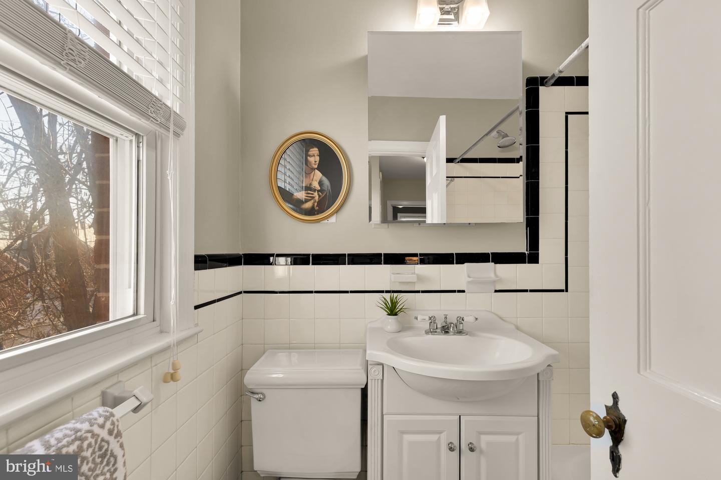 3805 17TH ST NE, WASHINGTON, District Of Columbia 20018, 3 Bedrooms Bedrooms, ,3 BathroomsBathrooms,Residential,For sale,3805 17TH ST NE,DCDC2242138 MLS # DCDC2242138