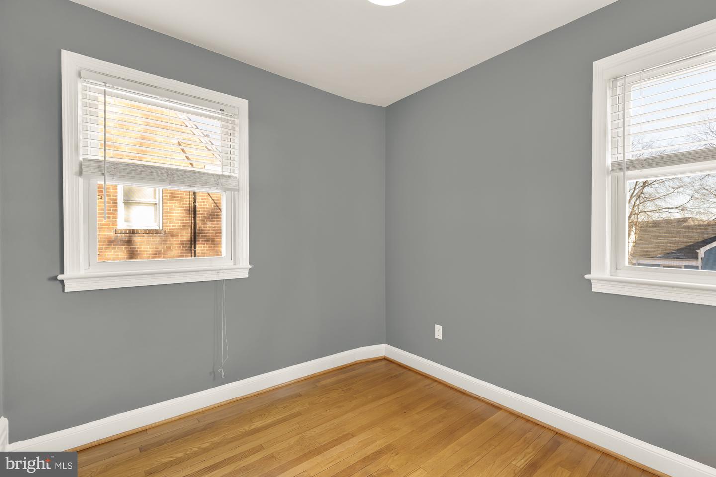 3805 17TH ST NE, WASHINGTON, District Of Columbia 20018, 3 Bedrooms Bedrooms, ,3 BathroomsBathrooms,Residential,For sale,3805 17TH ST NE,DCDC2242138 MLS # DCDC2242138