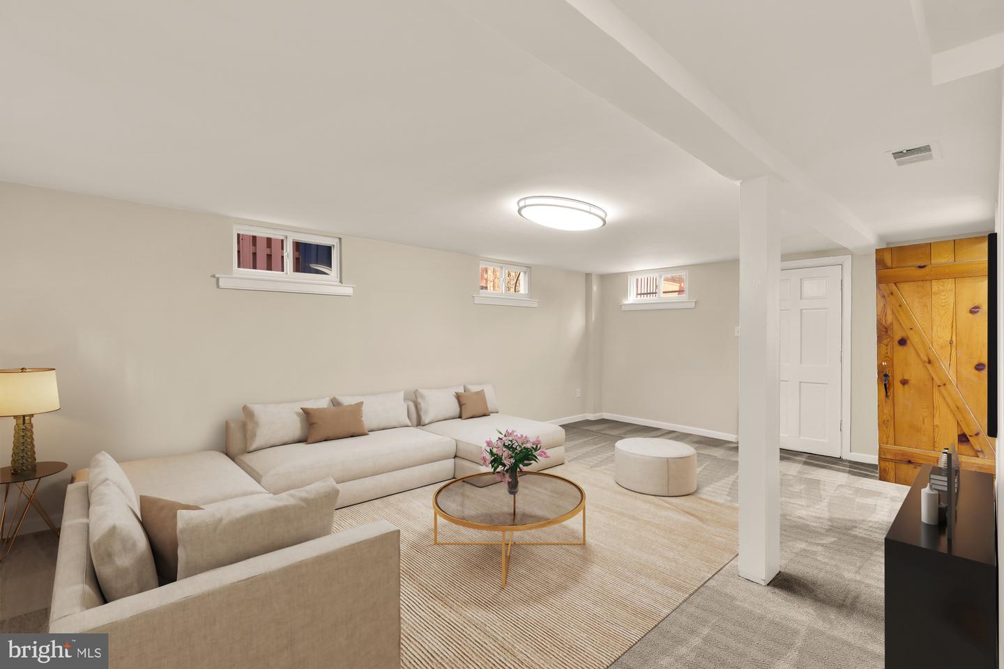 3805 17TH ST NE, WASHINGTON, District Of Columbia 20018, 3 Bedrooms Bedrooms, ,3 BathroomsBathrooms,Residential,For sale,3805 17TH ST NE,DCDC2242138 MLS # DCDC2242138