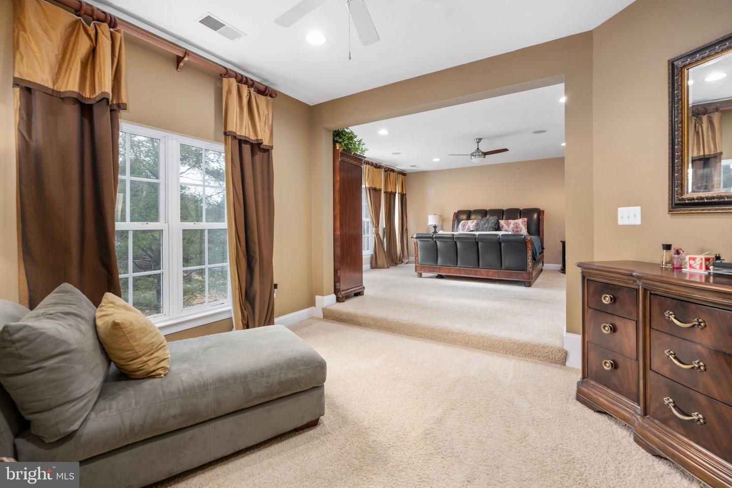 10922 CHATHAM RIDGE WAY, SPOTSYLVANIA, Virginia 22551, 5 Bedrooms Bedrooms, ,4 BathroomsBathrooms,Residential,For sale,10922 CHATHAM RIDGE WAY,VASP2038744 MLS # VASP2038744