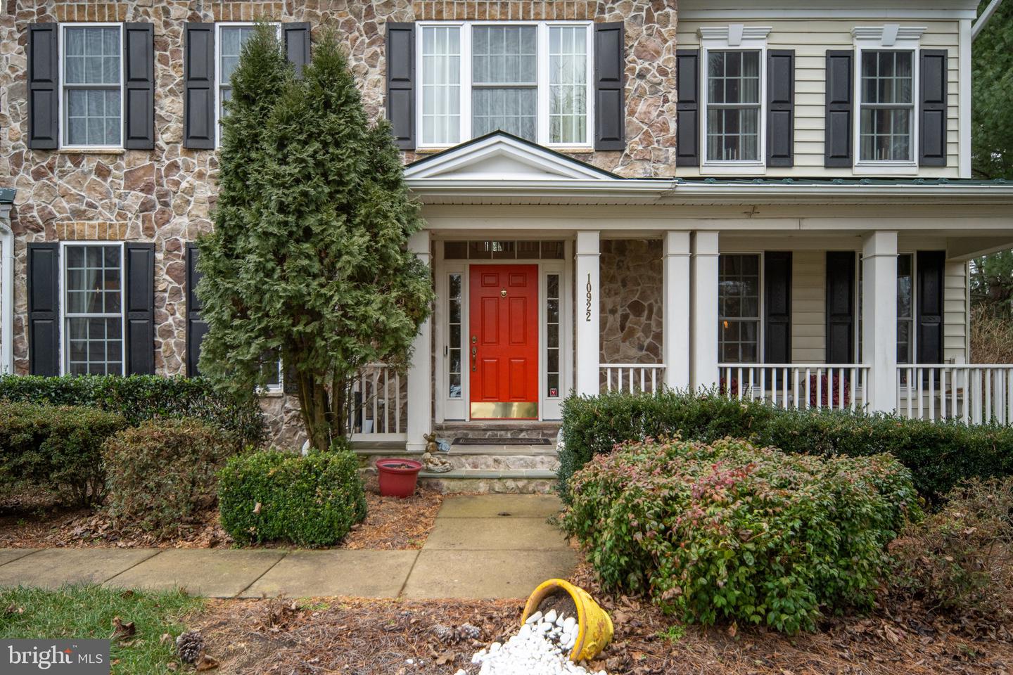 10922 CHATHAM RIDGE WAY, SPOTSYLVANIA, Virginia 22551, 5 Bedrooms Bedrooms, ,4 BathroomsBathrooms,Residential,For sale,10922 CHATHAM RIDGE WAY,VASP2038744 MLS # VASP2038744