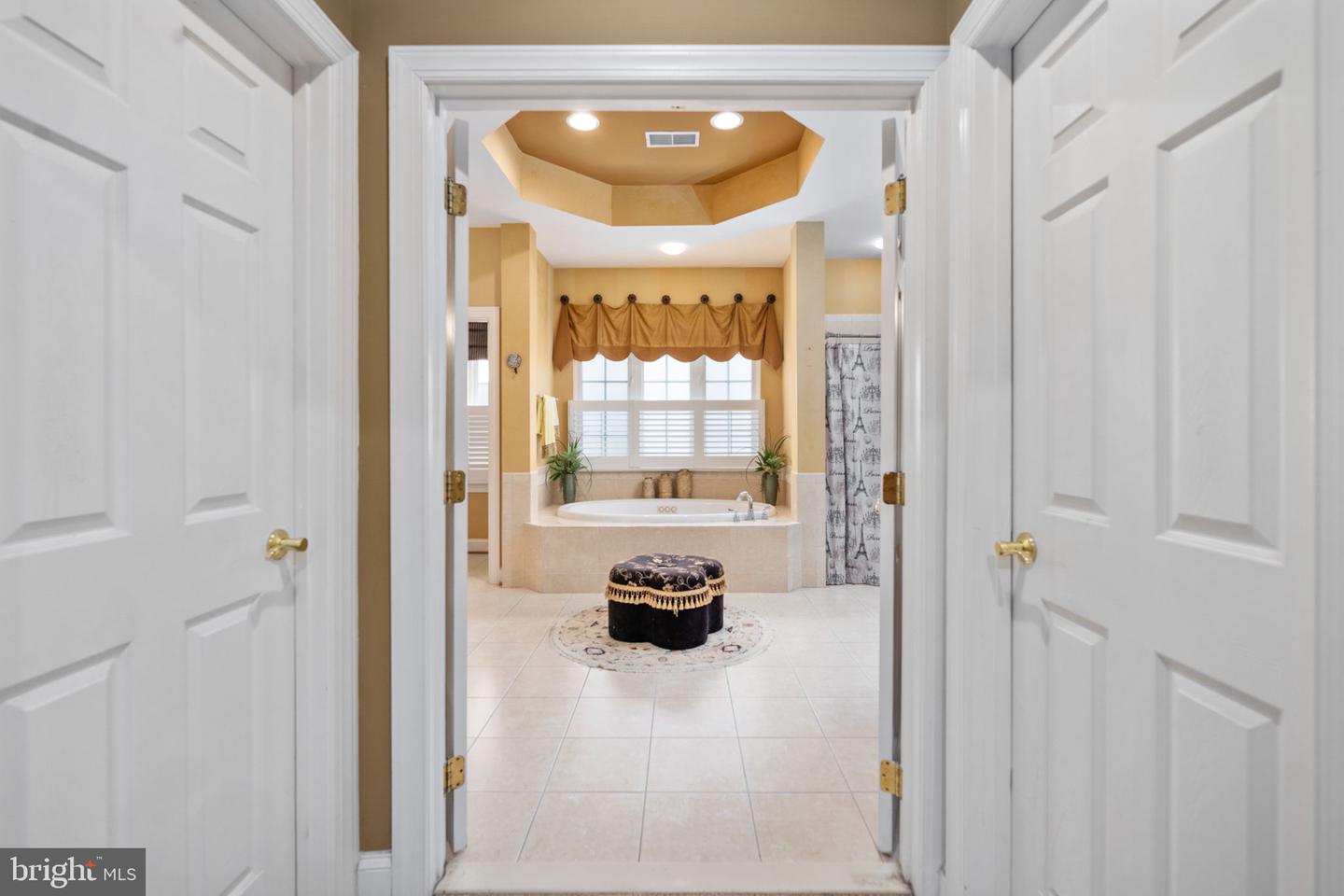 10922 CHATHAM RIDGE WAY, SPOTSYLVANIA, Virginia 22551, 5 Bedrooms Bedrooms, ,4 BathroomsBathrooms,Residential,For sale,10922 CHATHAM RIDGE WAY,VASP2038744 MLS # VASP2038744