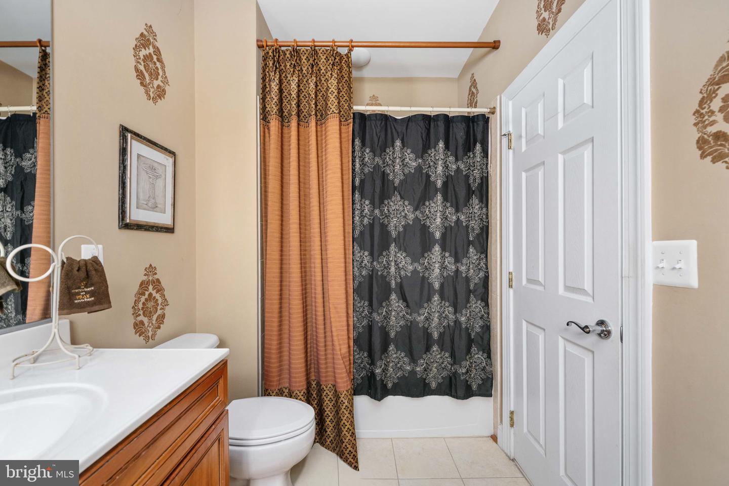 10922 CHATHAM RIDGE WAY, SPOTSYLVANIA, Virginia 22551, 5 Bedrooms Bedrooms, ,4 BathroomsBathrooms,Residential,For sale,10922 CHATHAM RIDGE WAY,VASP2038744 MLS # VASP2038744