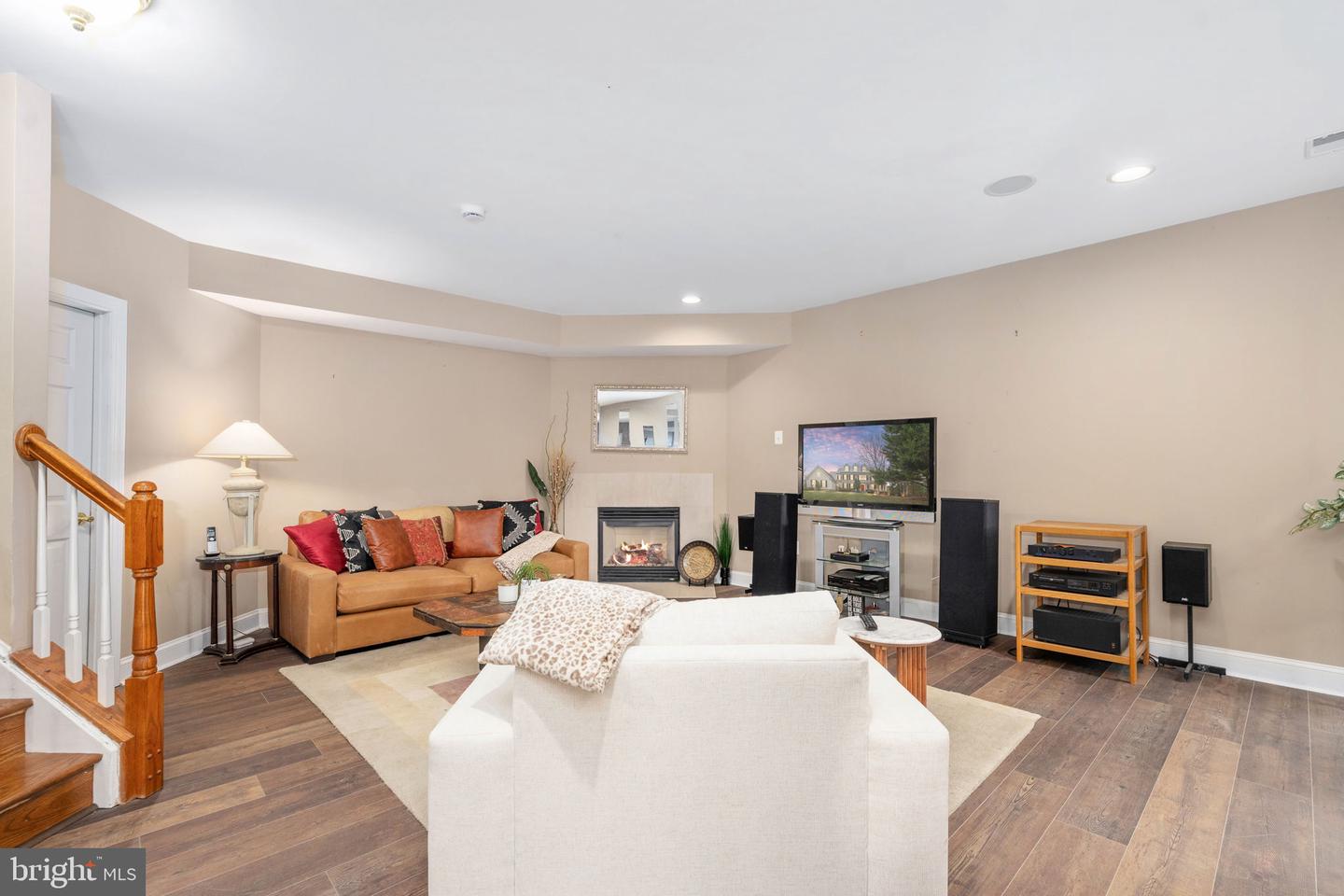 10922 CHATHAM RIDGE WAY, SPOTSYLVANIA, Virginia 22551, 5 Bedrooms Bedrooms, ,4 BathroomsBathrooms,Residential,For sale,10922 CHATHAM RIDGE WAY,VASP2038744 MLS # VASP2038744