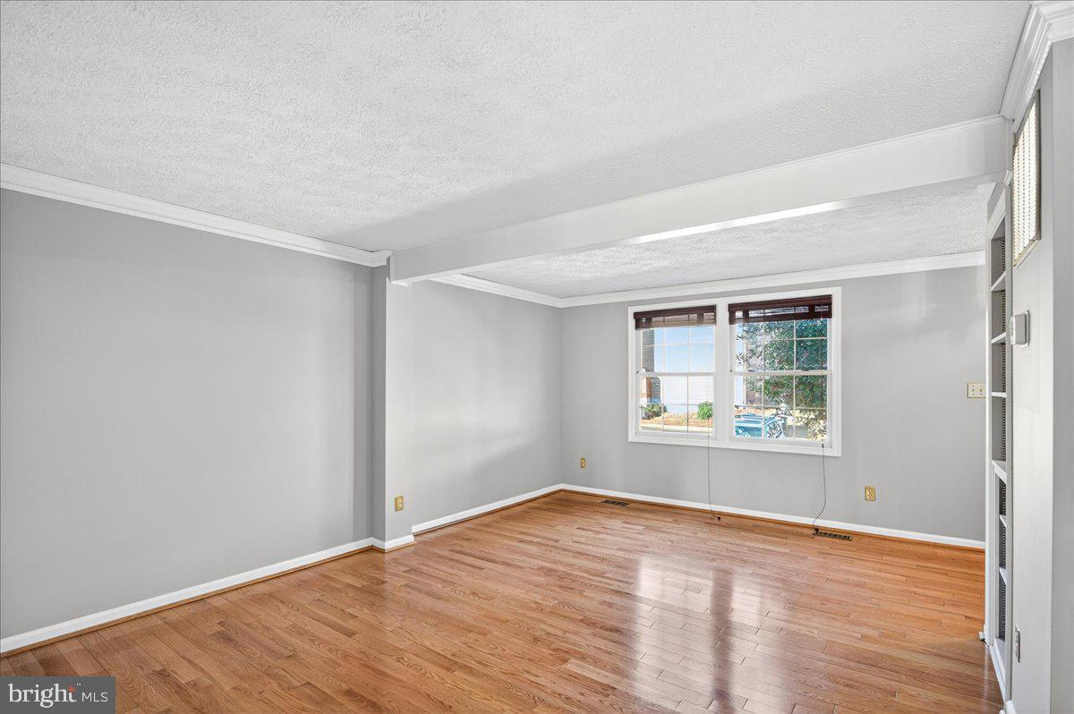 605 RIDGECREST CT, STAFFORD, Virginia 22554, 3 Bedrooms Bedrooms, ,2 BathroomsBathrooms,Residential,For sale,605 RIDGECREST CT,VAST2045366 MLS # VAST2045366