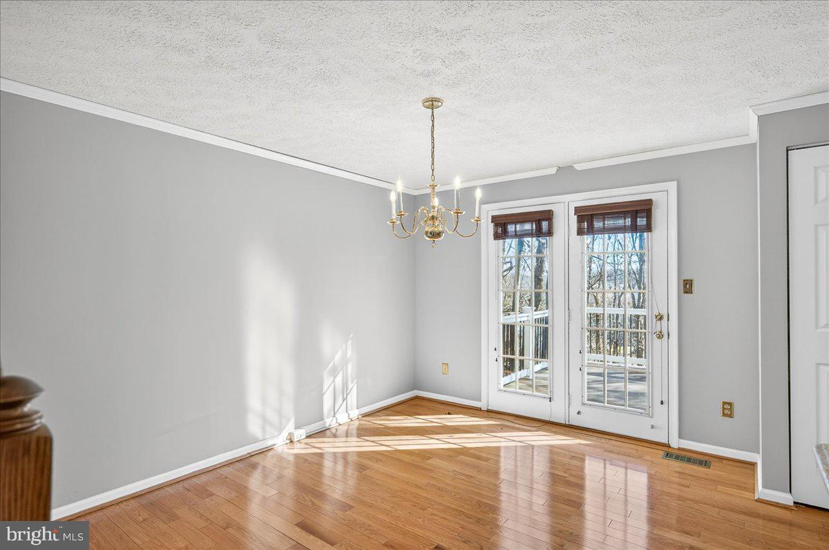 605 RIDGECREST CT, STAFFORD, Virginia 22554, 3 Bedrooms Bedrooms, ,2 BathroomsBathrooms,Residential,For sale,605 RIDGECREST CT,VAST2045366 MLS # VAST2045366