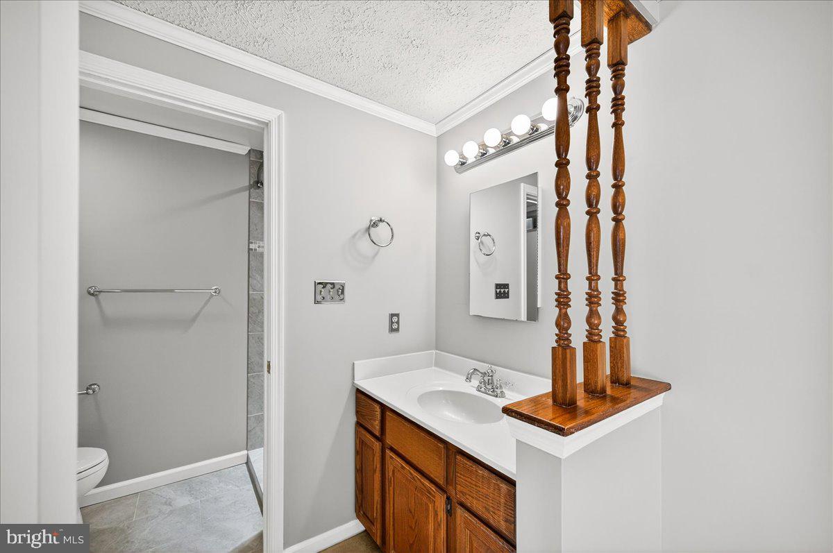 605 RIDGECREST CT, STAFFORD, Virginia 22554, 3 Bedrooms Bedrooms, ,2 BathroomsBathrooms,Residential,For sale,605 RIDGECREST CT,VAST2045366 MLS # VAST2045366