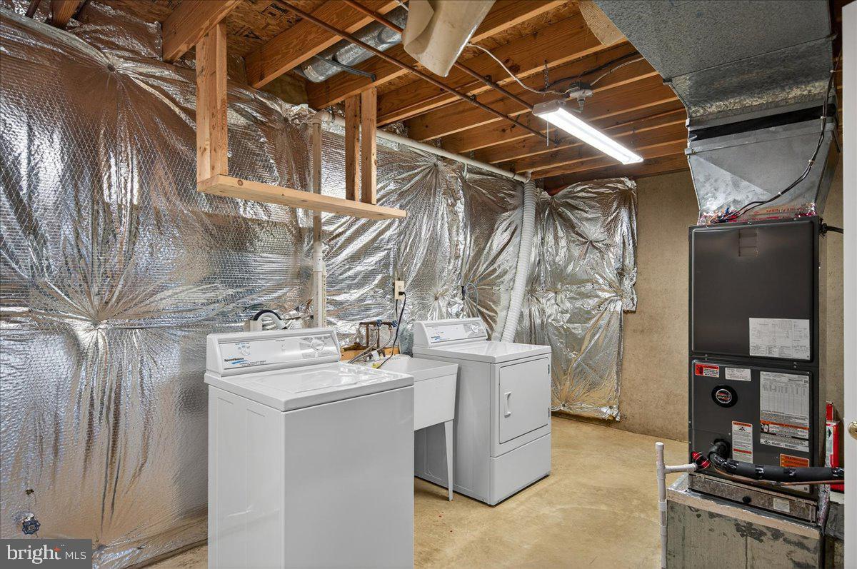 605 RIDGECREST CT, STAFFORD, Virginia 22554, 3 Bedrooms Bedrooms, ,2 BathroomsBathrooms,Residential,For sale,605 RIDGECREST CT,VAST2045366 MLS # VAST2045366