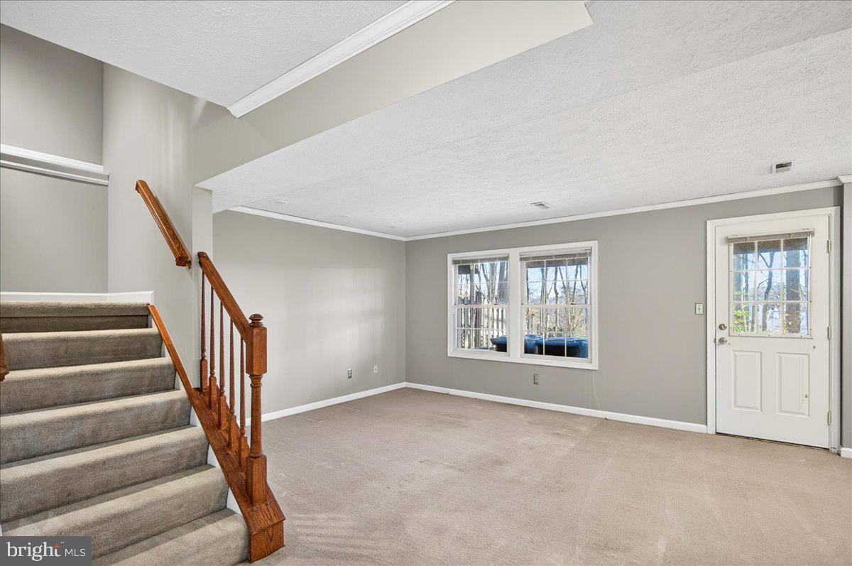 605 RIDGECREST CT, STAFFORD, Virginia 22554, 3 Bedrooms Bedrooms, ,2 BathroomsBathrooms,Residential,For sale,605 RIDGECREST CT,VAST2045366 MLS # VAST2045366