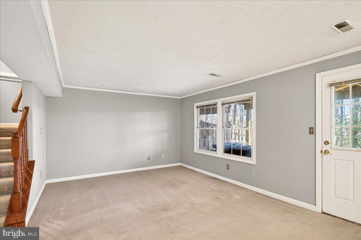 605 RIDGECREST CT, STAFFORD, Virginia 22554, 3 Bedrooms Bedrooms, ,2 BathroomsBathrooms,Residential,For sale,605 RIDGECREST CT,VAST2045366 MLS # VAST2045366