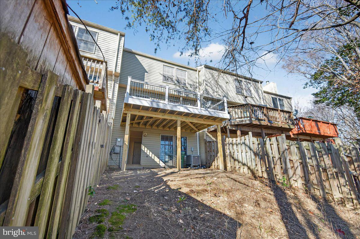 605 RIDGECREST CT, STAFFORD, Virginia 22554, 3 Bedrooms Bedrooms, ,2 BathroomsBathrooms,Residential,For sale,605 RIDGECREST CT,VAST2045366 MLS # VAST2045366