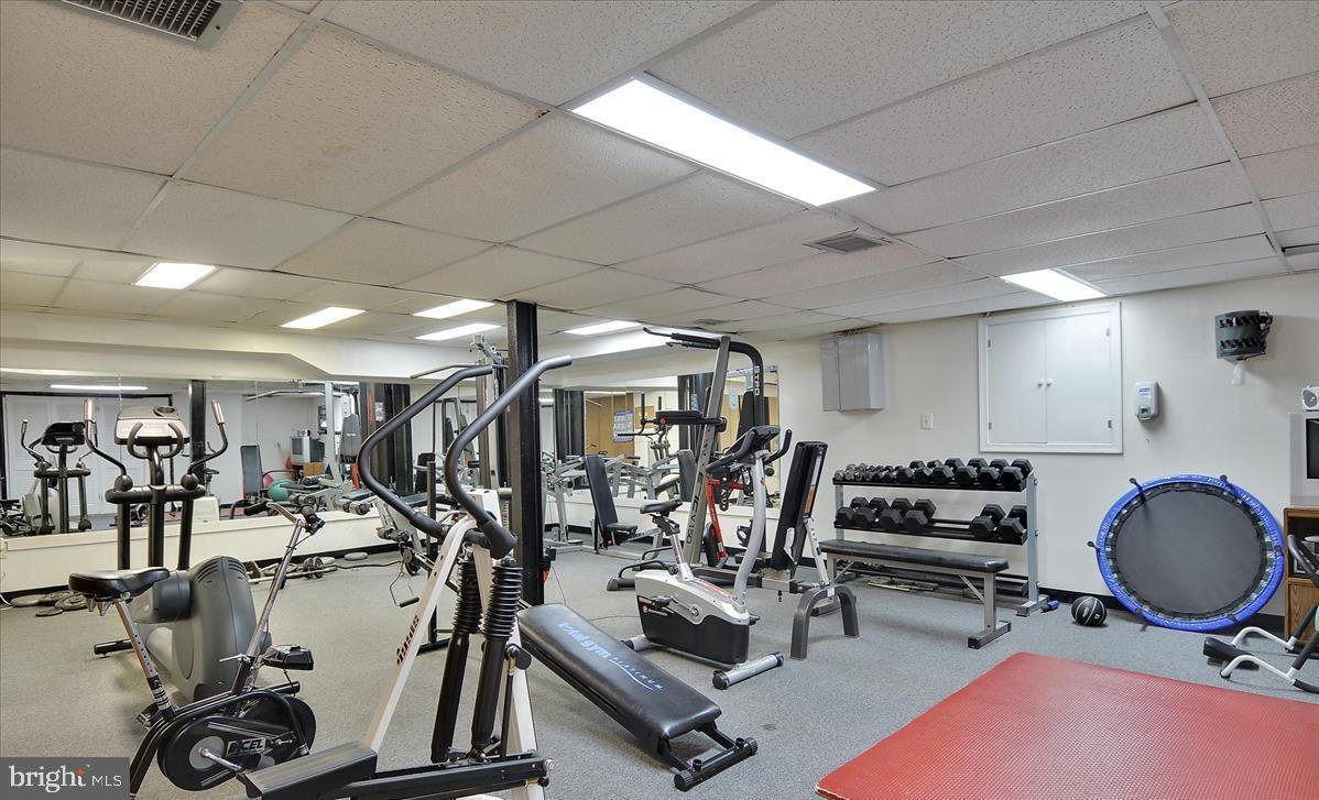 2900 13TH RD S #201, ARLINGTON, Virginia 22204, 1 Bedroom Bedrooms, ,1 BathroomBathrooms,Residential,For sale,2900 13TH RD S #201,VAAR2067928 MLS # VAAR2067928 2900 13TH RD S #201, ARLINGTON, Virginia 22204, 1 Bedroom Bedrooms, ,1 BathroomBathrooms,Residential,For sale,2900 13TH RD S #201,VAAR2067928 MLS # VAAR2067928