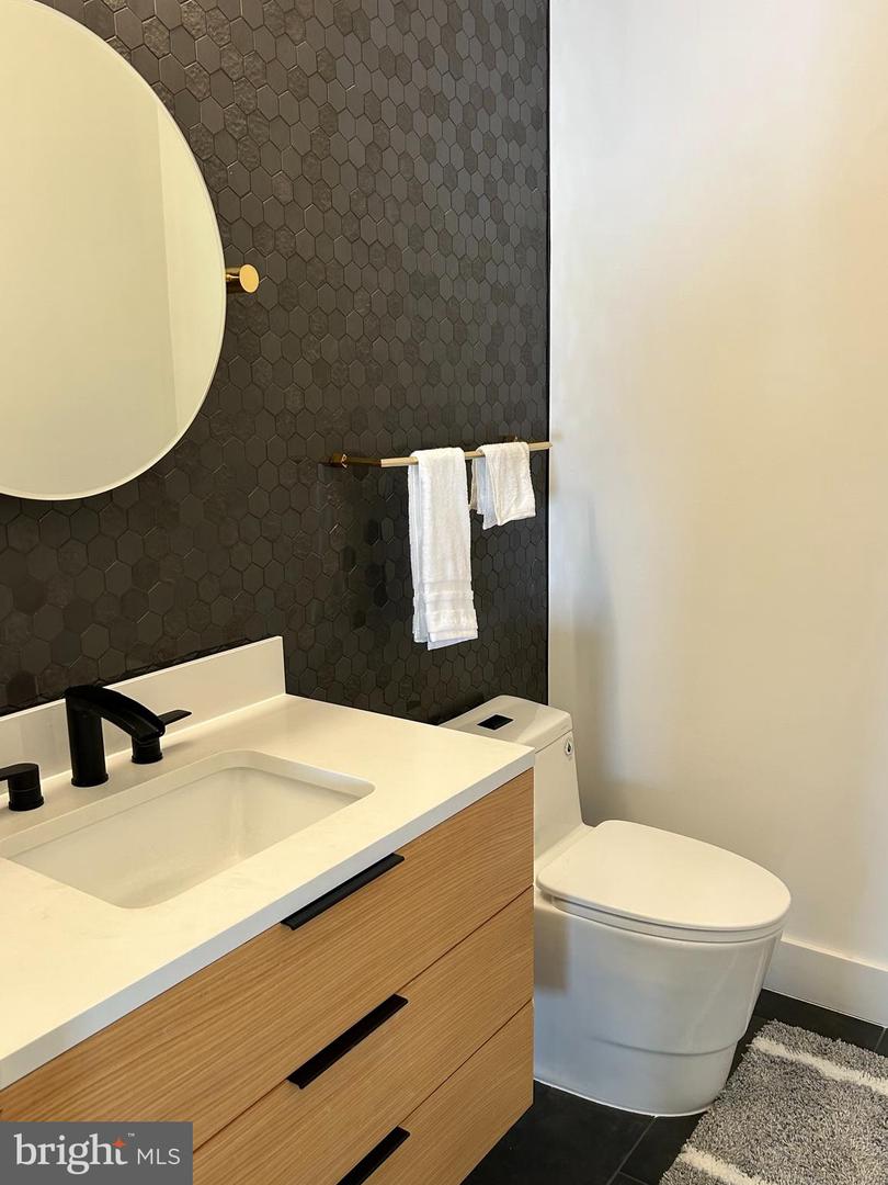 9338 LEE ST, BURKE, Virginia 22015, 4 Bedrooms Bedrooms, ,3 BathroomsBathrooms,Residential,For sale,9338 LEE ST,VAFX2286650 MLS # VAFX2286650