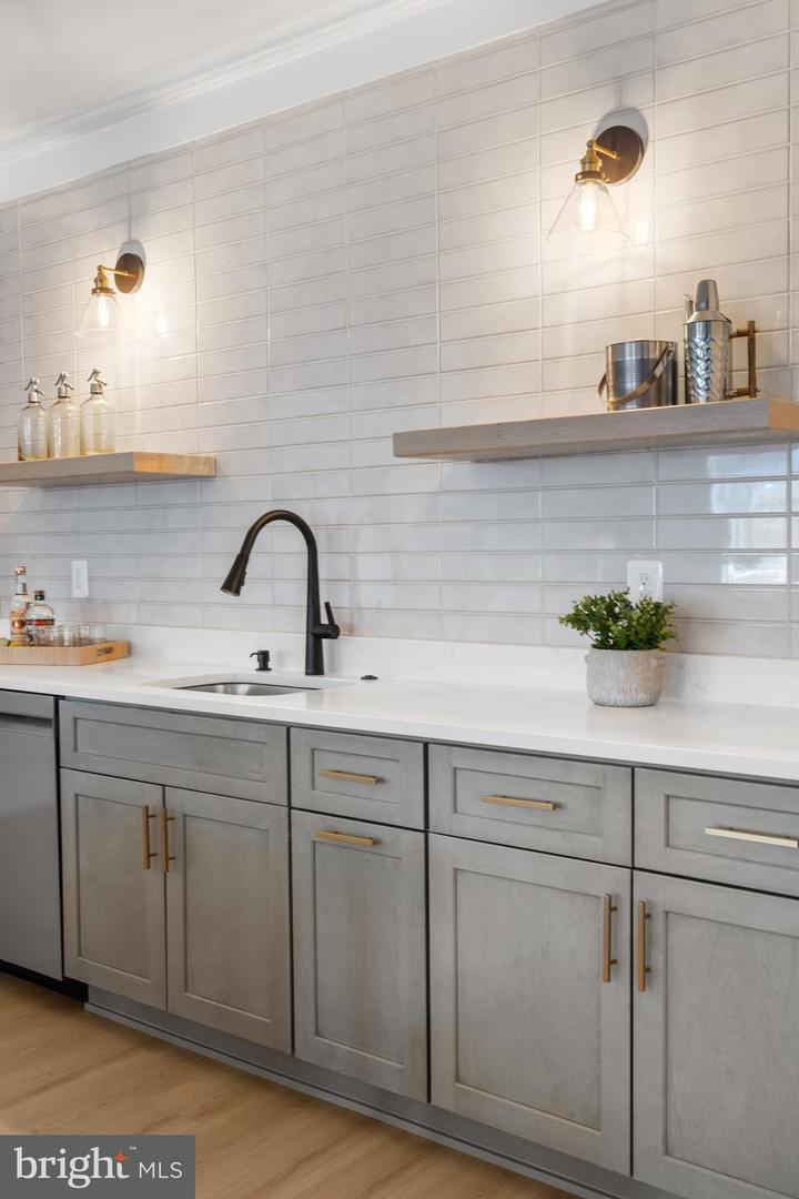 2855 OAK KNOLL DR, FALLS CHURCH, Virginia 22042, 6 Bedrooms Bedrooms, ,6 BathroomsBathrooms,Residential,For sale,2855 OAK KNOLL DR,VAFX2286658 MLS # VAFX2286658 2855 OAK KNOLL DR, FALLS CHURCH, Virginia 22042, 6 Bedrooms Bedrooms, ,6 BathroomsBathrooms,Residential,For sale,2855 OAK KNOLL DR,VAFX2286658 MLS # VAFX2286658