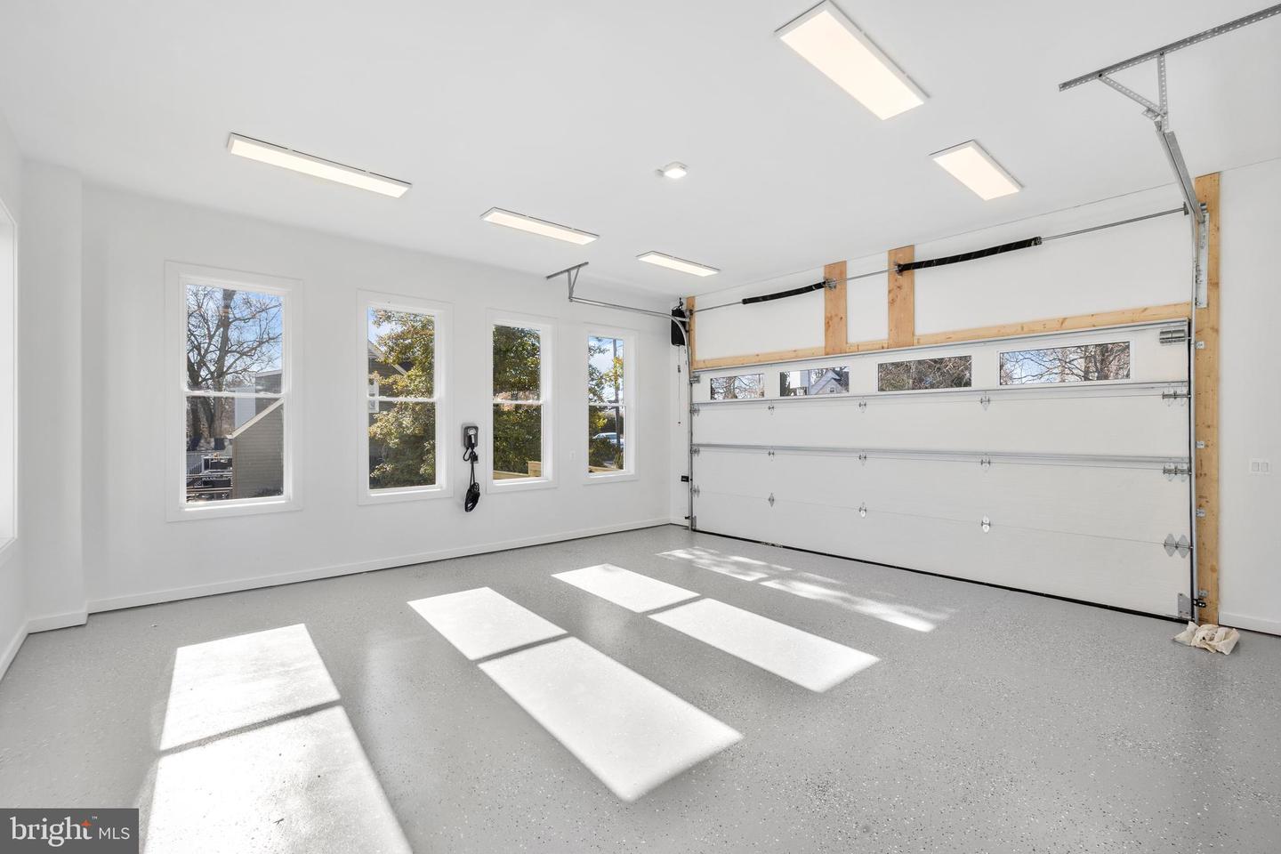 2855 OAK KNOLL DR, FALLS CHURCH, Virginia 22042, 6 Bedrooms Bedrooms, ,6 BathroomsBathrooms,Residential,For sale,2855 OAK KNOLL DR,VAFX2286658 MLS # VAFX2286658 2855 OAK KNOLL DR, FALLS CHURCH, Virginia 22042, 6 Bedrooms Bedrooms, ,6 BathroomsBathrooms,Residential,For sale,2855 OAK KNOLL DR,VAFX2286658 MLS # VAFX2286658