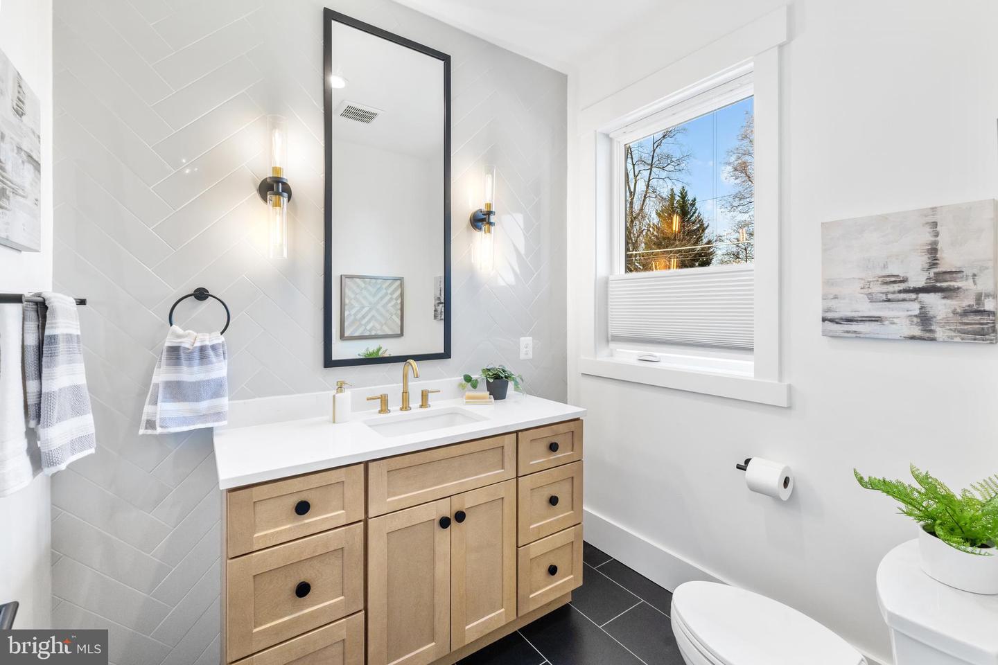 2855 OAK KNOLL DR, FALLS CHURCH, Virginia 22042, 6 Bedrooms Bedrooms, ,6 BathroomsBathrooms,Residential,For sale,2855 OAK KNOLL DR,VAFX2286658 MLS # VAFX2286658 2855 OAK KNOLL DR, FALLS CHURCH, Virginia 22042, 6 Bedrooms Bedrooms, ,6 BathroomsBathrooms,Residential,For sale,2855 OAK KNOLL DR,VAFX2286658 MLS # VAFX2286658