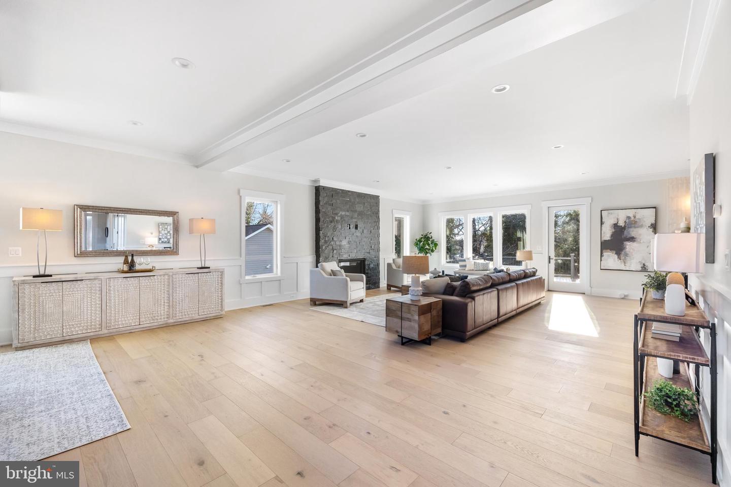 2855 OAK KNOLL DR, FALLS CHURCH, Virginia 22042, 6 Bedrooms Bedrooms, ,6 BathroomsBathrooms,Residential,For sale,2855 OAK KNOLL DR,VAFX2286658 MLS # VAFX2286658 2855 OAK KNOLL DR, FALLS CHURCH, Virginia 22042, 6 Bedrooms Bedrooms, ,6 BathroomsBathrooms,Residential,For sale,2855 OAK KNOLL DR,VAFX2286658 MLS # VAFX2286658