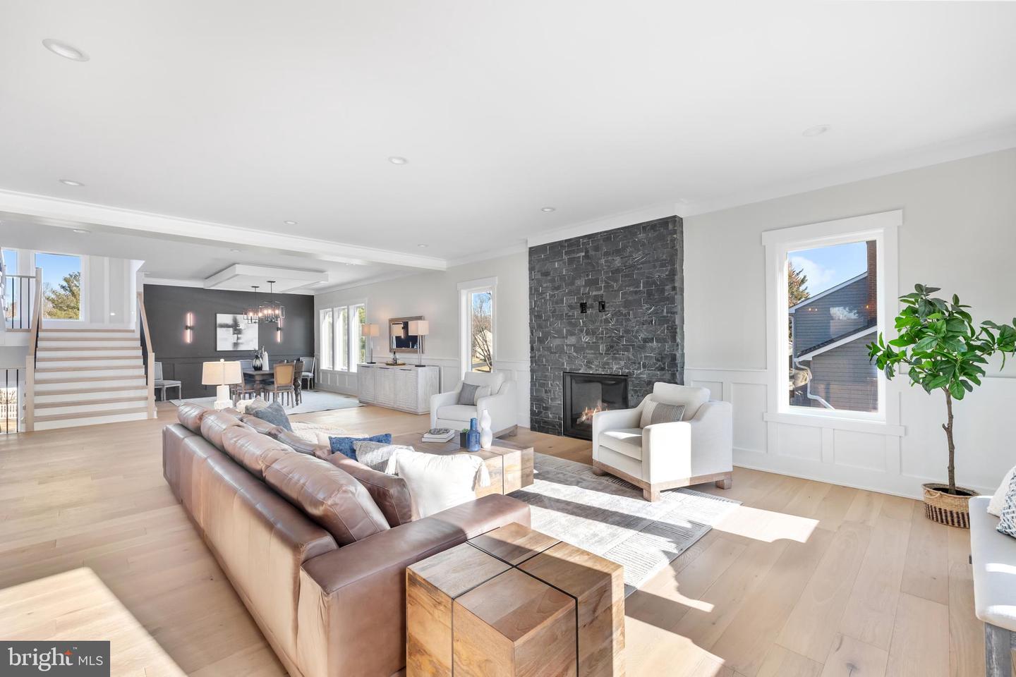 2855 OAK KNOLL DR, FALLS CHURCH, Virginia 22042, 6 Bedrooms Bedrooms, ,6 BathroomsBathrooms,Residential,For sale,2855 OAK KNOLL DR,VAFX2286658 MLS # VAFX2286658 2855 OAK KNOLL DR, FALLS CHURCH, Virginia 22042, 6 Bedrooms Bedrooms, ,6 BathroomsBathrooms,Residential,For sale,2855 OAK KNOLL DR,VAFX2286658 MLS # VAFX2286658