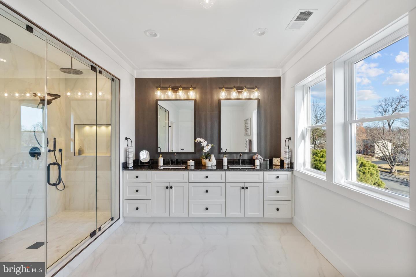 2855 OAK KNOLL DR, FALLS CHURCH, Virginia 22042, 6 Bedrooms Bedrooms, ,6 BathroomsBathrooms,Residential,For sale,2855 OAK KNOLL DR,VAFX2286658 MLS # VAFX2286658 2855 OAK KNOLL DR, FALLS CHURCH, Virginia 22042, 6 Bedrooms Bedrooms, ,6 BathroomsBathrooms,Residential,For sale,2855 OAK KNOLL DR,VAFX2286658 MLS # VAFX2286658