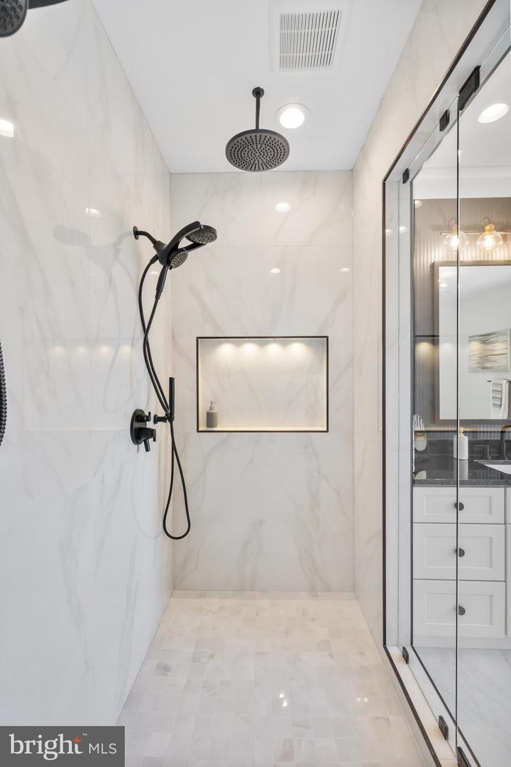 2855 OAK KNOLL DR, FALLS CHURCH, Virginia 22042, 6 Bedrooms Bedrooms, ,6 BathroomsBathrooms,Residential,For sale,2855 OAK KNOLL DR,VAFX2286658 MLS # VAFX2286658 2855 OAK KNOLL DR, FALLS CHURCH, Virginia 22042, 6 Bedrooms Bedrooms, ,6 BathroomsBathrooms,Residential,For sale,2855 OAK KNOLL DR,VAFX2286658 MLS # VAFX2286658