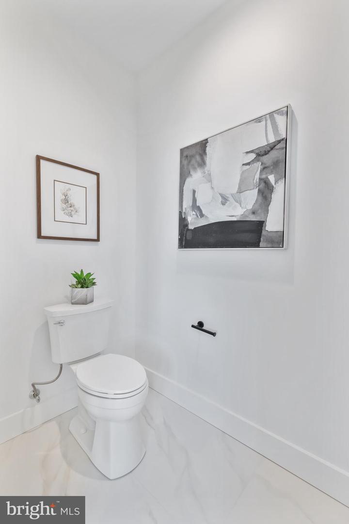 2855 OAK KNOLL DR, FALLS CHURCH, Virginia 22042, 6 Bedrooms Bedrooms, ,6 BathroomsBathrooms,Residential,For sale,2855 OAK KNOLL DR,VAFX2286658 MLS # VAFX2286658 2855 OAK KNOLL DR, FALLS CHURCH, Virginia 22042, 6 Bedrooms Bedrooms, ,6 BathroomsBathrooms,Residential,For sale,2855 OAK KNOLL DR,VAFX2286658 MLS # VAFX2286658