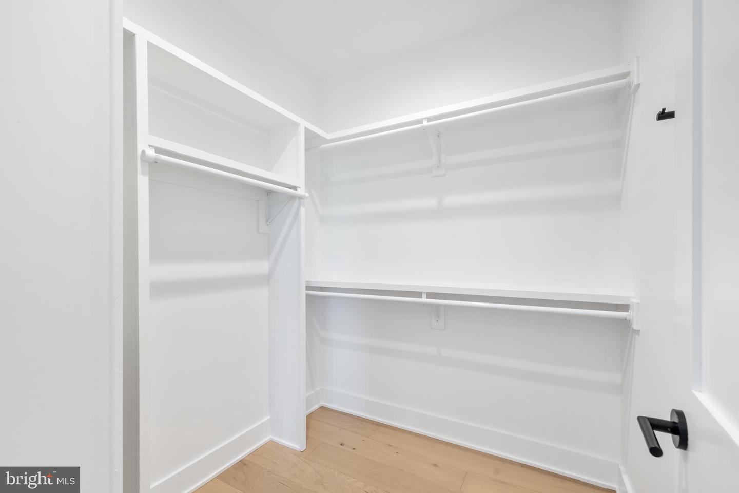 2855 OAK KNOLL DR, FALLS CHURCH, Virginia 22042, 6 Bedrooms Bedrooms, ,6 BathroomsBathrooms,Residential,For sale,2855 OAK KNOLL DR,VAFX2286658 MLS # VAFX2286658 2855 OAK KNOLL DR, FALLS CHURCH, Virginia 22042, 6 Bedrooms Bedrooms, ,6 BathroomsBathrooms,Residential,For sale,2855 OAK KNOLL DR,VAFX2286658 MLS # VAFX2286658