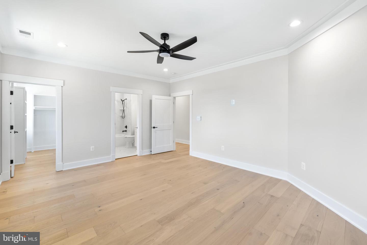 2855 OAK KNOLL DR, FALLS CHURCH, Virginia 22042, 6 Bedrooms Bedrooms, ,6 BathroomsBathrooms,Residential,For sale,2855 OAK KNOLL DR,VAFX2286658 MLS # VAFX2286658 2855 OAK KNOLL DR, FALLS CHURCH, Virginia 22042, 6 Bedrooms Bedrooms, ,6 BathroomsBathrooms,Residential,For sale,2855 OAK KNOLL DR,VAFX2286658 MLS # VAFX2286658