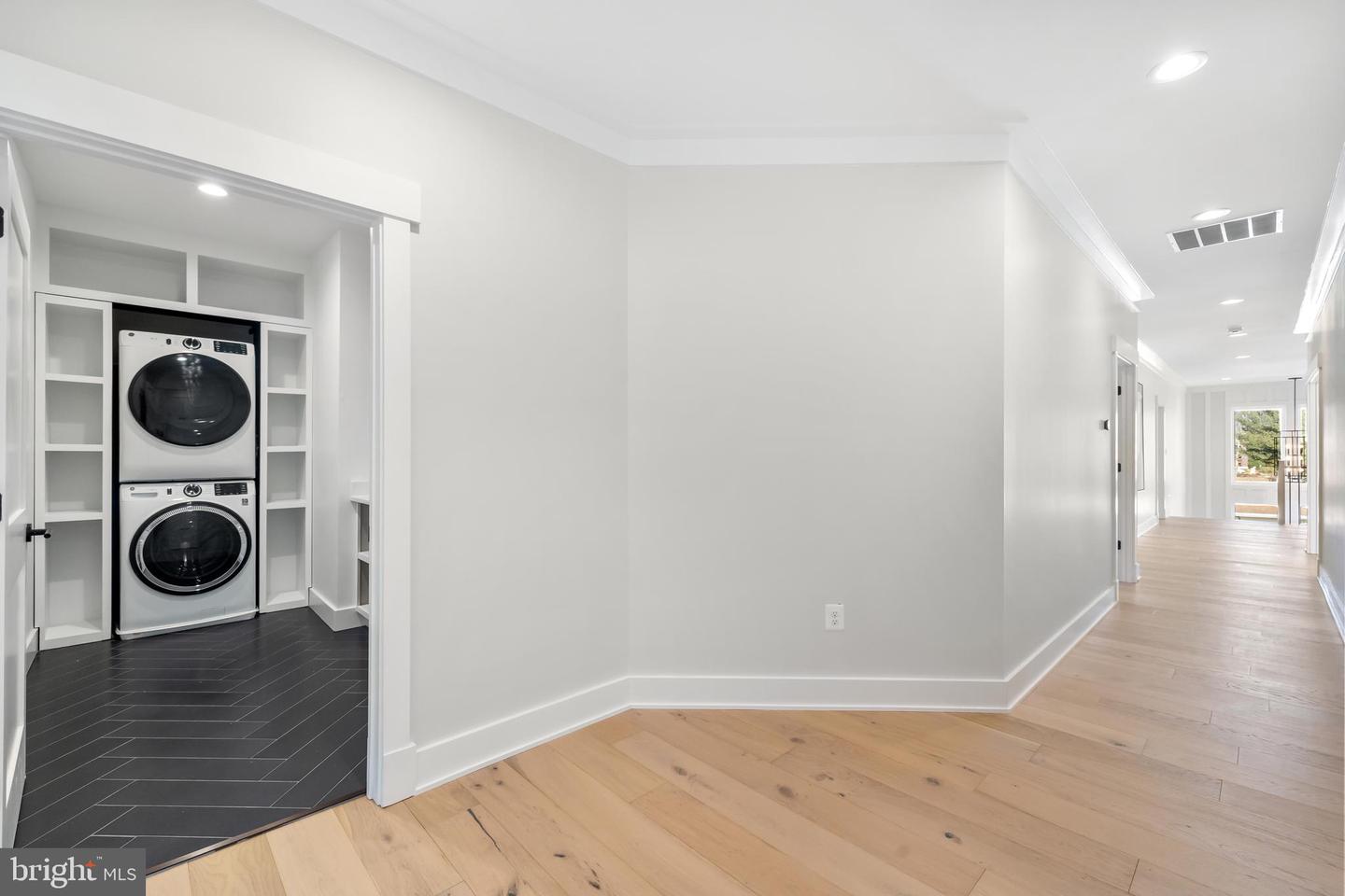 2855 OAK KNOLL DR, FALLS CHURCH, Virginia 22042, 6 Bedrooms Bedrooms, ,6 BathroomsBathrooms,Residential,For sale,2855 OAK KNOLL DR,VAFX2286658 MLS # VAFX2286658 2855 OAK KNOLL DR, FALLS CHURCH, Virginia 22042, 6 Bedrooms Bedrooms, ,6 BathroomsBathrooms,Residential,For sale,2855 OAK KNOLL DR,VAFX2286658 MLS # VAFX2286658